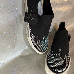 Like BLING? These bernie mev’s have bling all around!
Black size 10 / see video